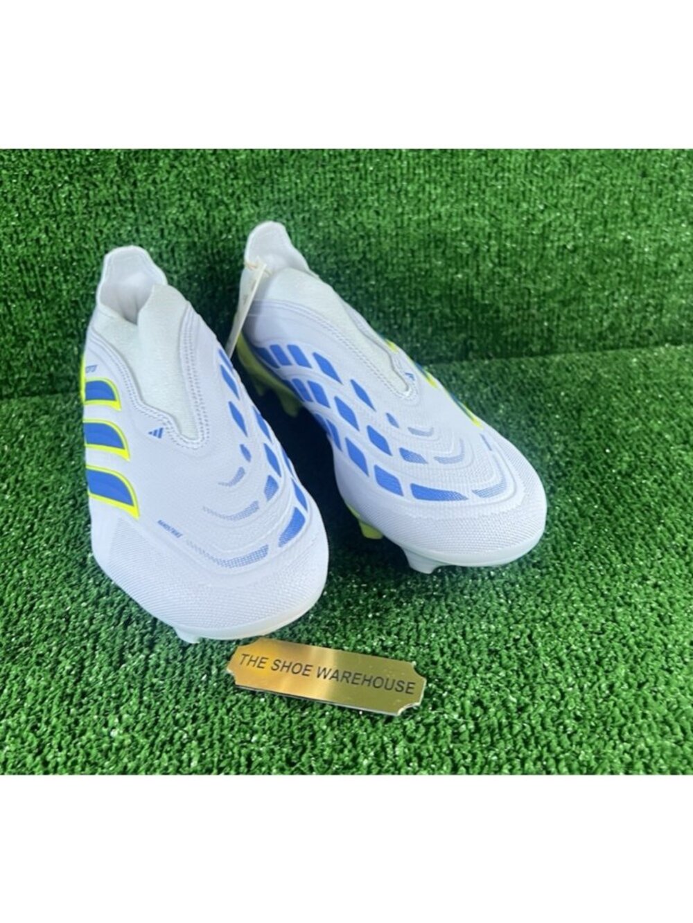 Men's adidas Predator League LL FG Soccer Cleats JS2999 Size 11.5